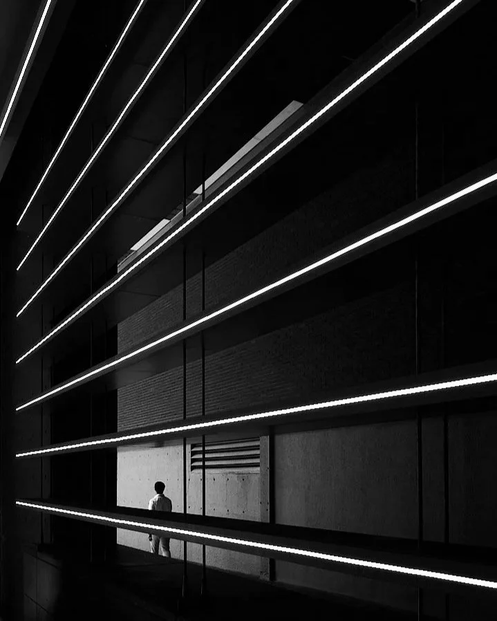 LESSON 9: Street Photography in Black and White