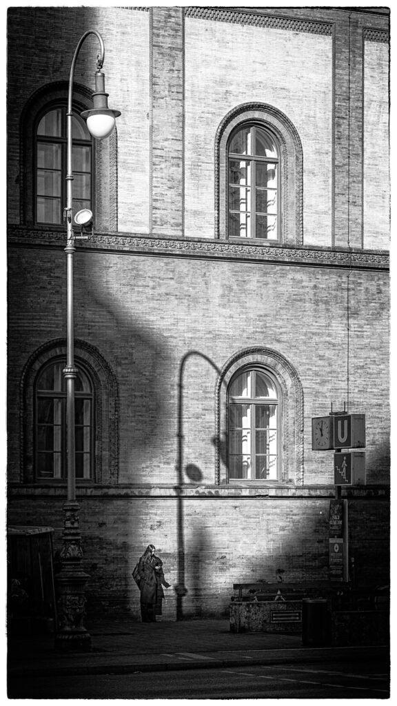 Photograph by Heinz Leyk