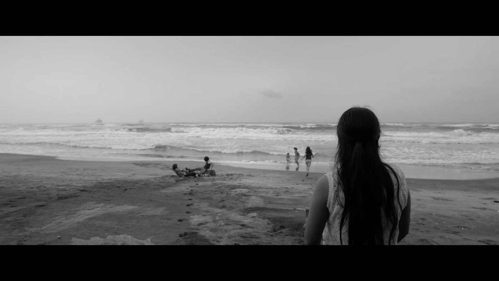 Want to Improve Your Monochrome Photography? Watch Roma